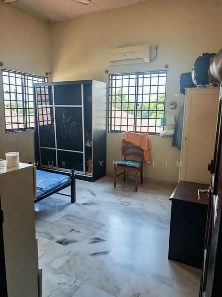 Rumah Berkembar untuk Dijual di Taman Sungai Abong Permai (Muar) - Hue Tyng Lim - PropertyGuru.com.my