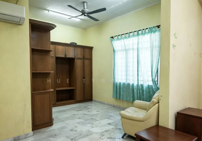 Rumah Berkembar untuk Dijual di Taman Sungai Abong Permai (Muar) - Hue Tyng Lim - PropertyGuru.com.my