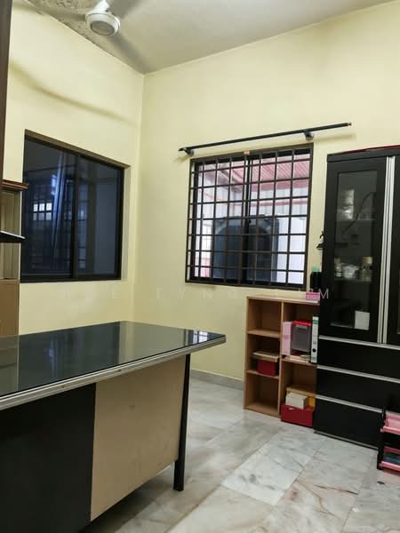 Rumah Berkembar untuk Dijual di Taman Sungai Abong Permai (Muar) - Hue Tyng Lim - PropertyGuru.com.my