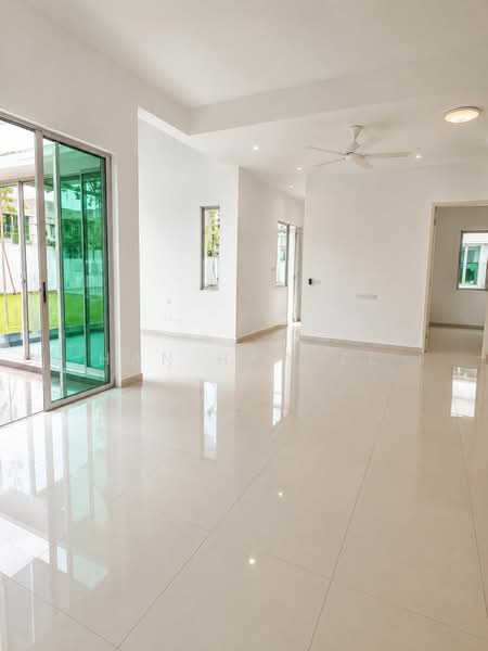 2-storey Terraced House for Sale in Eco Forest (Semenyih) - Han Haw Ze - Living Room - PropertyGuru.com.my