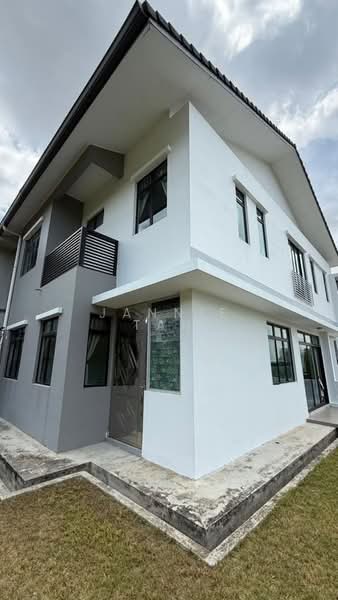 Rumah Berkembar untuk Dijual di Taman Nusa Idaman (Iskandar Puteri (Nusajaya)) - Jannie Tan - PropertyGuru.com.my