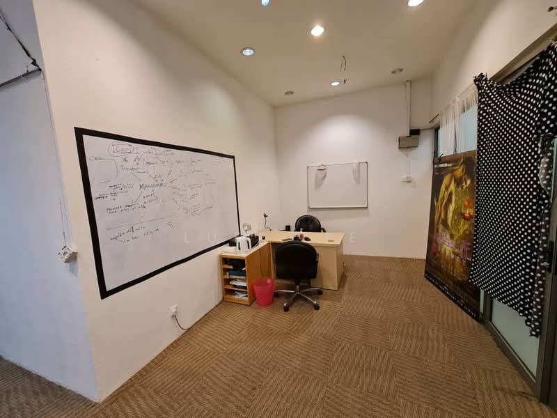 Shop / Office for Sale in Cheras (Kuala Lumpur) - Luff Lee - Study - PropertyGuru.com.my