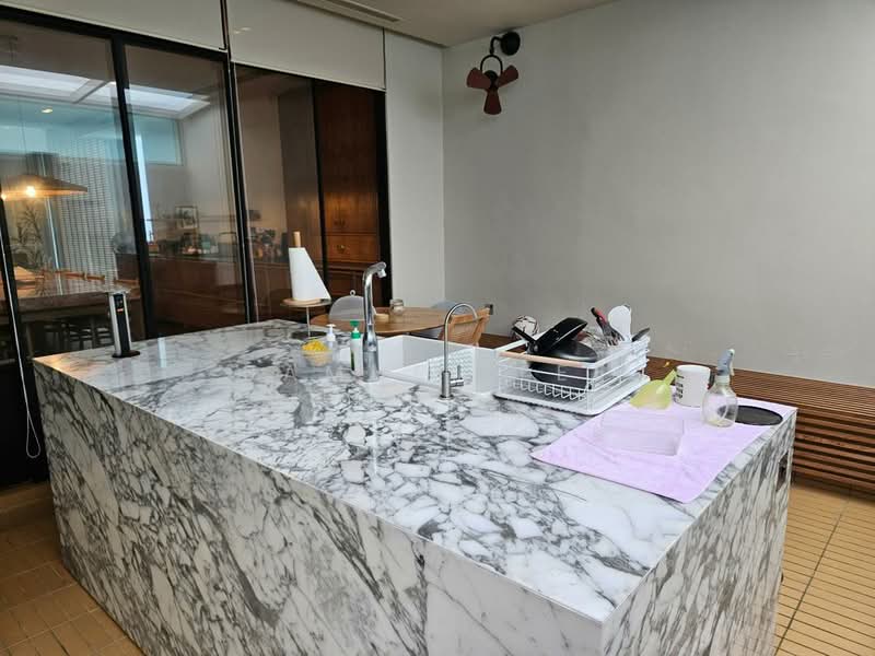 Rumah Teres 4 Tingkat untuk Dijual di Bukit Kiara (Kuala Lumpur) - Samuel Lee - Kitchen - PropertyGuru.com.my