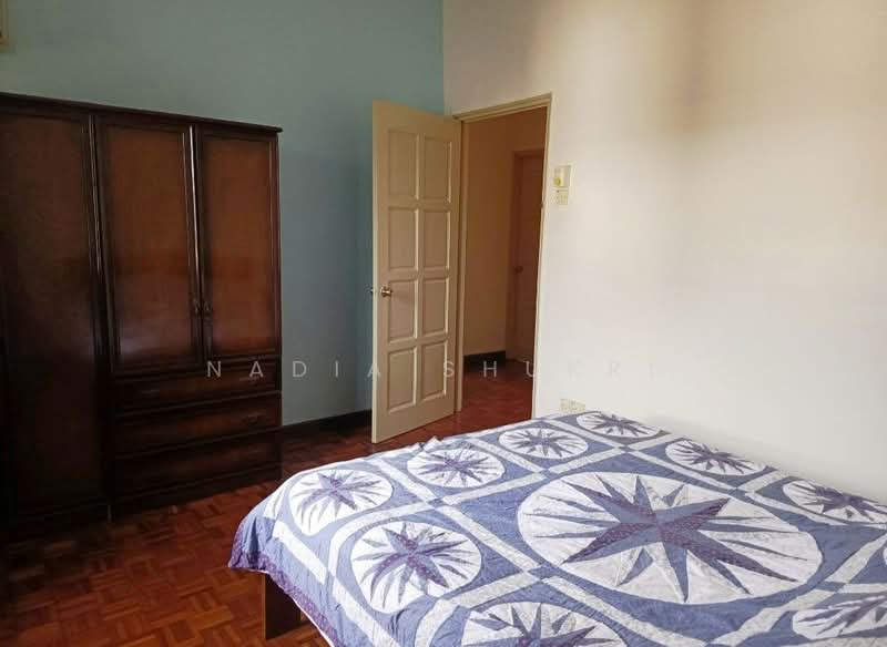 Semi-Detached House for Rent in Kelana Jaya (Petaling Jaya) - Nadia Shukri - Bedroom - PropertyGuru.com.my