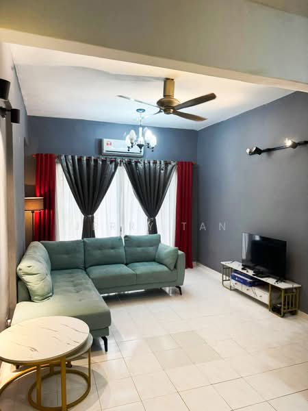 Pangsapuri untuk Disewa di Gambier Heights - Jerry Tan - Living Room - PropertyGuru.com.my