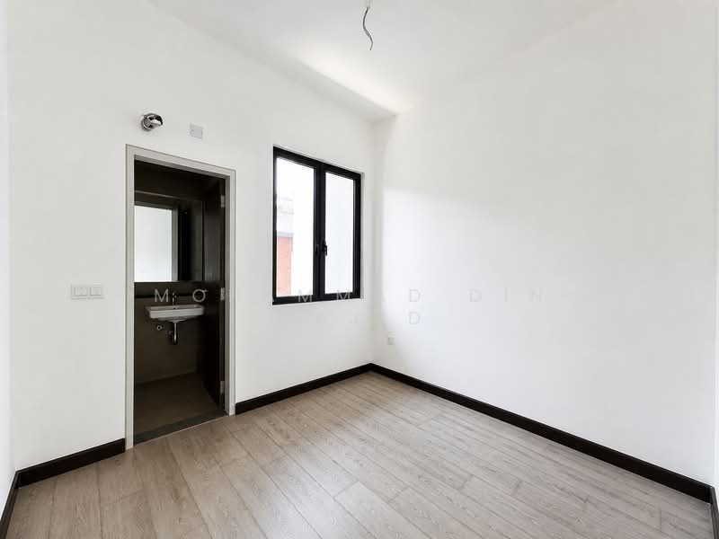 Rumah Teres 2 Tingkat untuk Dijual di Shah Alam (Selangor) - Mohammad Din Majid - PropertyGuru.com.my