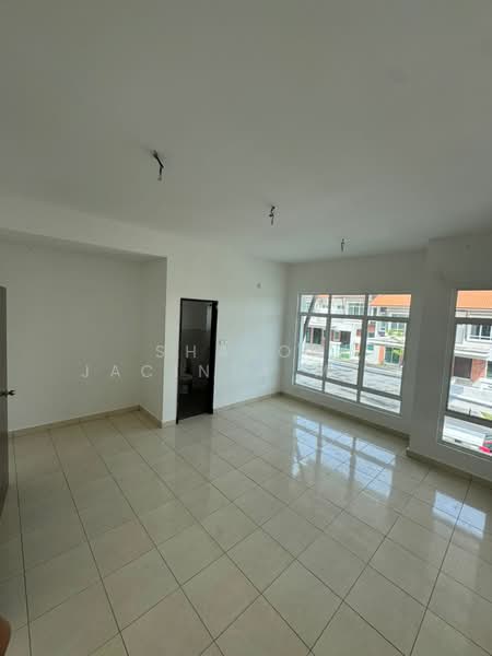Rumah Teres 2 Tingkat untuk Dijual di Seremban (Negeri Sembilan) - Sharon Jacinta Mary Pinto - Living Room - PropertyGuru.com.my
