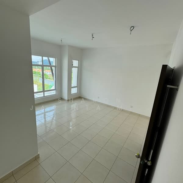 Rumah Teres 2 Tingkat untuk Dijual di Seremban (Negeri Sembilan) - Sharon Jacinta Mary Pinto - Living Room - PropertyGuru.com.my