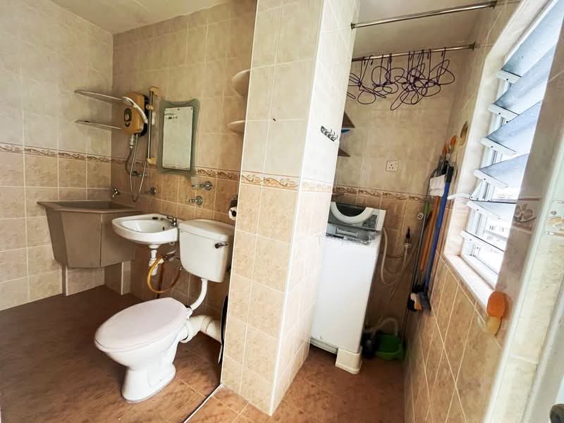 Pangsapuri untuk Disewa di Gambier Heights - Jerry Tan - Bathroom - PropertyGuru.com.my