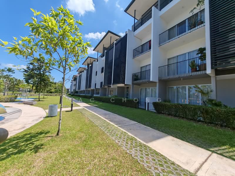 Rumah Bandar untuk Dijual di Kajang (Selangor) - Mac Chong - Exterior - PropertyGuru.com.my