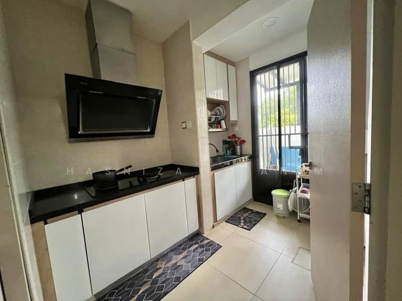 Terraced House for Rent in Shah Alam (Selangor) - Hasniza Ibrahim - Kitchen - PropertyGuru.com.my