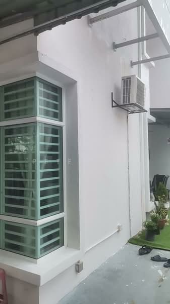 Rumah Berkembar untuk Dijual di Semenyih (Selangor) - Peter Tan - Exterior - PropertyGuru.com.my