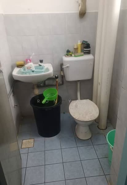 Rumah Flat untuk Dijual di Mutiara Magna - Ron Yap - Bathroom - PropertyGuru.com.my