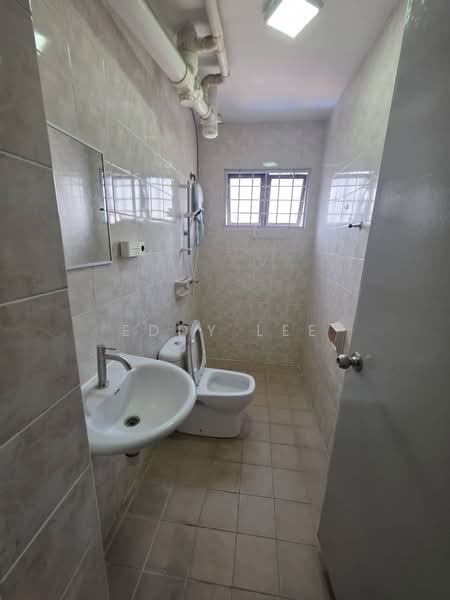 Condominium for Rent at Kenanga Point - Eddy Lee - Bathroom - PropertyGuru.com.my