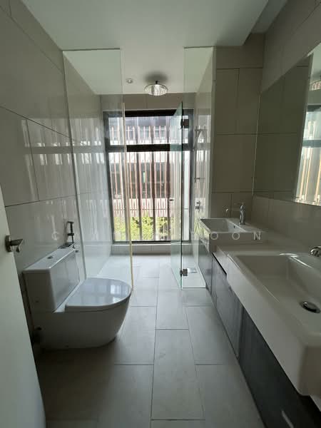 4.5-storey Terraced House for Sale in Kampung Sungai Kayu Ara (Petaling Jaya) - Carmen Boon - PropertyGuru.com.my