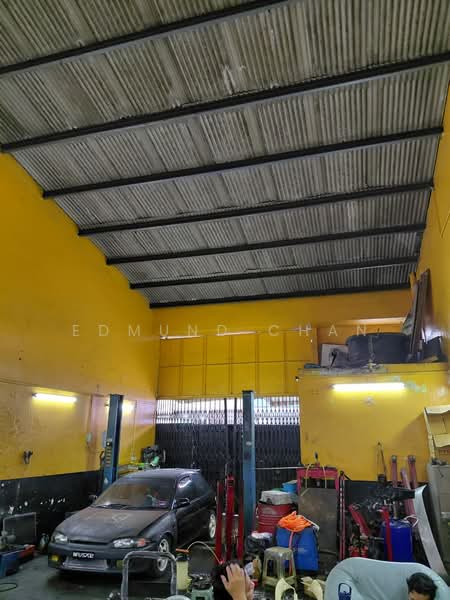 Kilang untuk Disewa di Petaling Jaya (Selangor) - Edmund Chan - Car Park - PropertyGuru.com.my