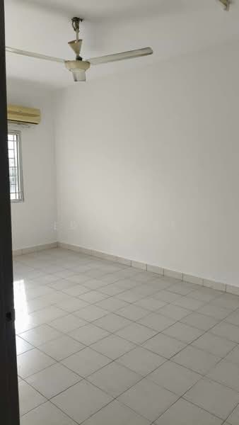 Pangsapuri Bayu Suria (Summerfields Apartments) - 5