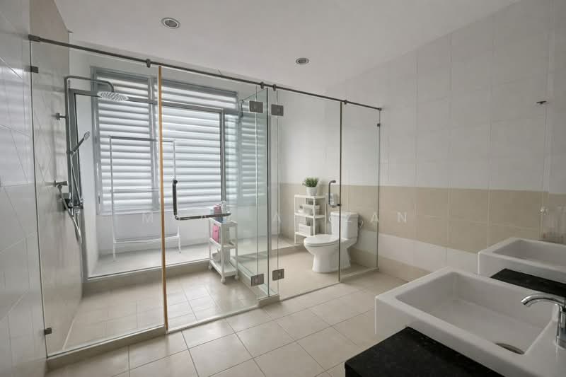 Semi-Detached House for Sale in Bandar Laguna Merbok (Sungai Petani) - Muaz Azizan - Bathroom - PropertyGuru.com.my