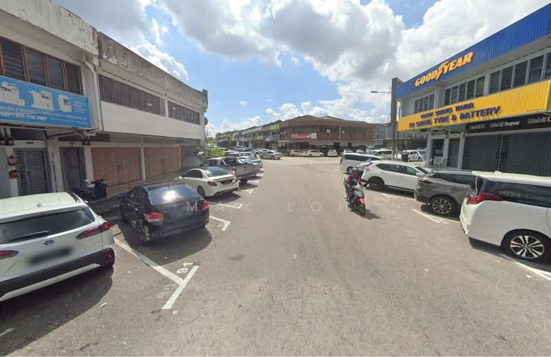 Shop / Office for Rent in Taman Johor Jaya (Johor Bahru) - Max Loh - Exterior - PropertyGuru.com.my