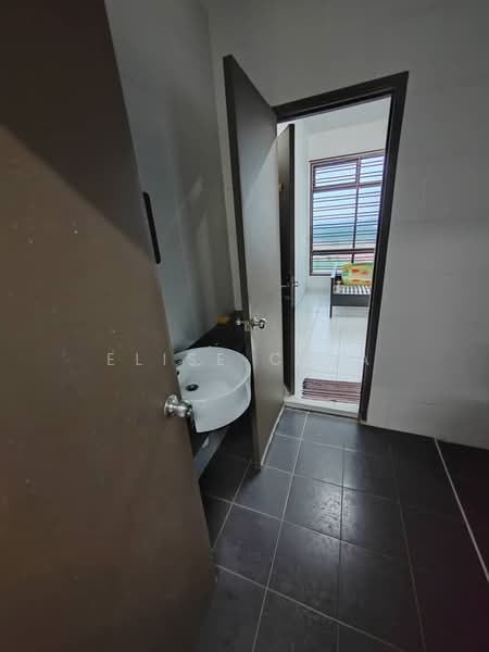 Pangsapuri untuk Disewa di Seri Austin Residence (Pangsapuri Seri Austin) - Elise Chia - Bathroom - PropertyGuru.com.my