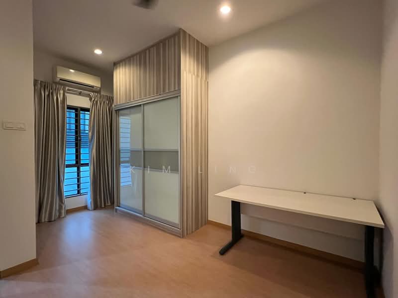 Townhouse for Rent in 16 Sierra (Puchong) - Kim Ling - Bedroom 2 - PropertyGuru.com.my
