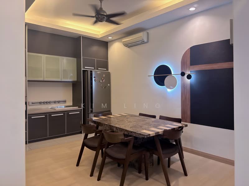 Townhouse for Rent in 16 Sierra (Puchong) - Kim Ling - Dining Hall - PropertyGuru.com.my