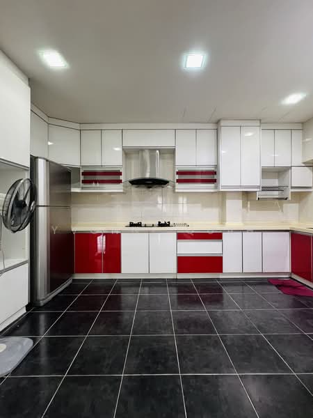 Condominium for Rent at Sterling - Yvonne Quah - Kitchen - PropertyGuru.com.my