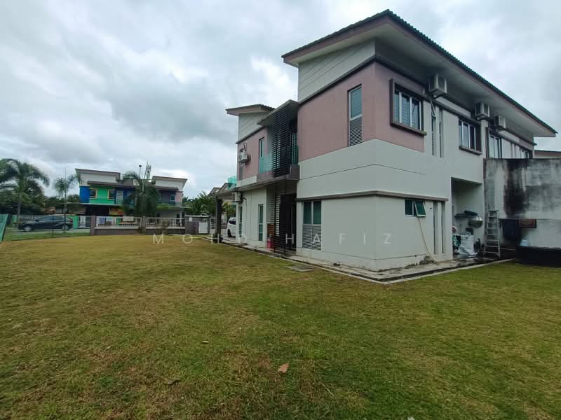 Rumah Berkembar untuk Dijual di Banting (Selangor) - Mohd Hafiz - Exterior - PropertyGuru.com.my