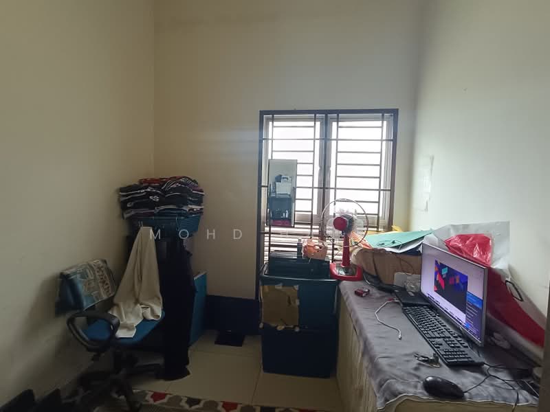Rumah Berkembar untuk Dijual di Banting (Selangor) - Mohd Hafiz - Study - PropertyGuru.com.my