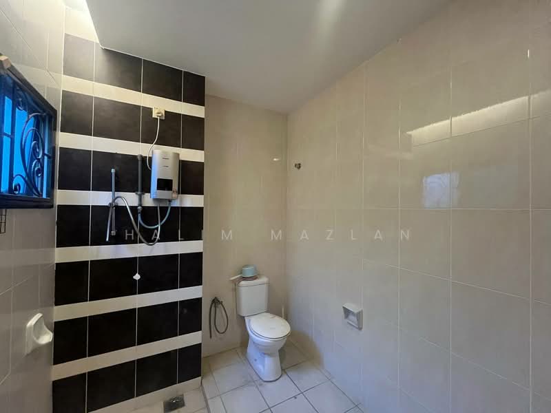 Rumah Banglo untuk Dijual di Seremban 2 (Negeri Sembilan) - Halim Mazlan - Bathroom - PropertyGuru.com.my