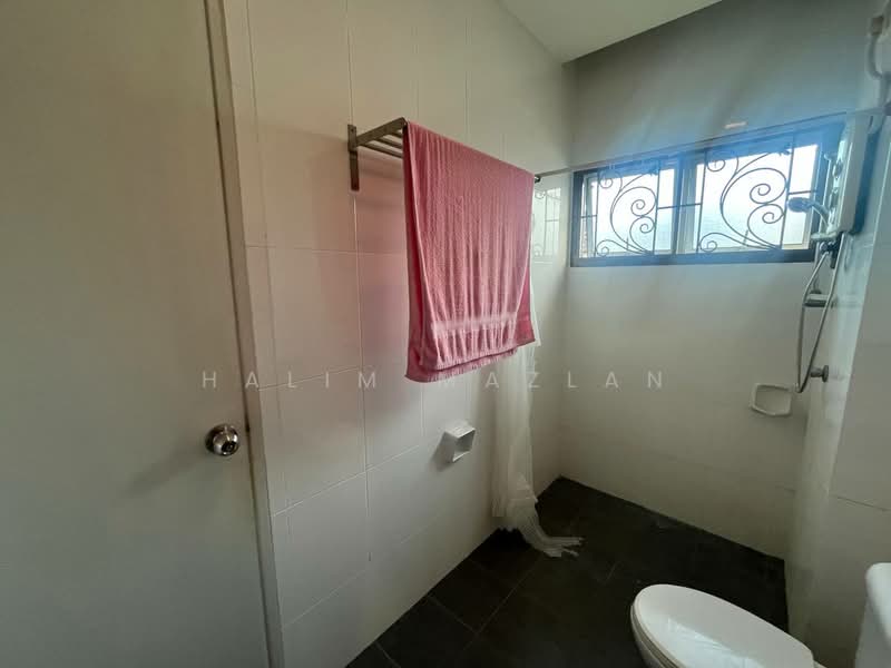 Rumah Banglo untuk Dijual di Seremban 2 (Negeri Sembilan) - Halim Mazlan - Bathroom - PropertyGuru.com.my