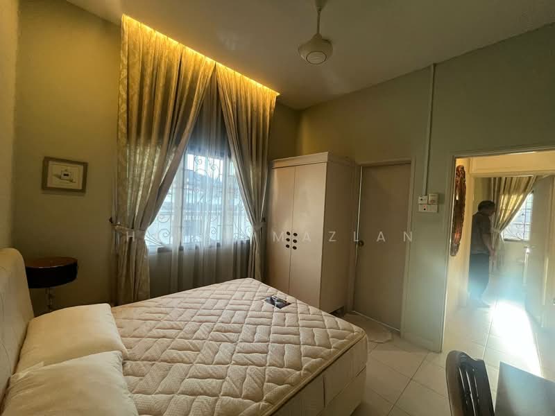 Rumah Banglo untuk Dijual di Seremban 2 (Negeri Sembilan) - Halim Mazlan - Bedroom - PropertyGuru.com.my