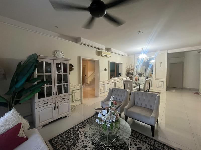 Rumah Banglo untuk Dijual di Seremban 2 (Negeri Sembilan) - Halim Mazlan - Living Room - PropertyGuru.com.my