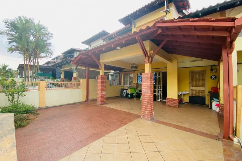 Terraced House for Sale in Alam Damai (Cheras) - Dinie Akmal - Exterior - PropertyGuru.com.my