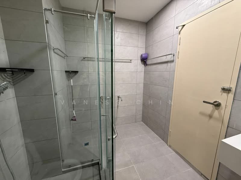 Servis Apartment untuk Disewa di Dorsett Waterfront Subang - Vaness Chin - Bathroom - PropertyGuru.com.my