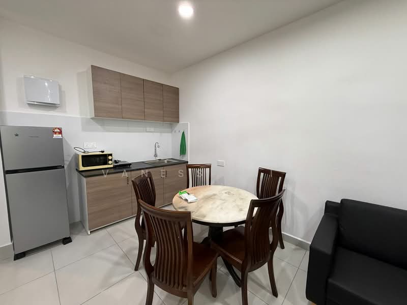 Servis Apartment untuk Disewa di Dorsett Waterfront Subang - Vaness Chin - Kitchen - PropertyGuru.com.my
