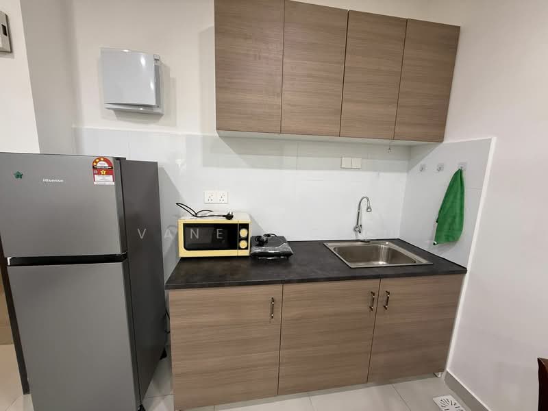 Servis Apartment untuk Disewa di Dorsett Waterfront Subang - Vaness Chin - Kitchen - PropertyGuru.com.my