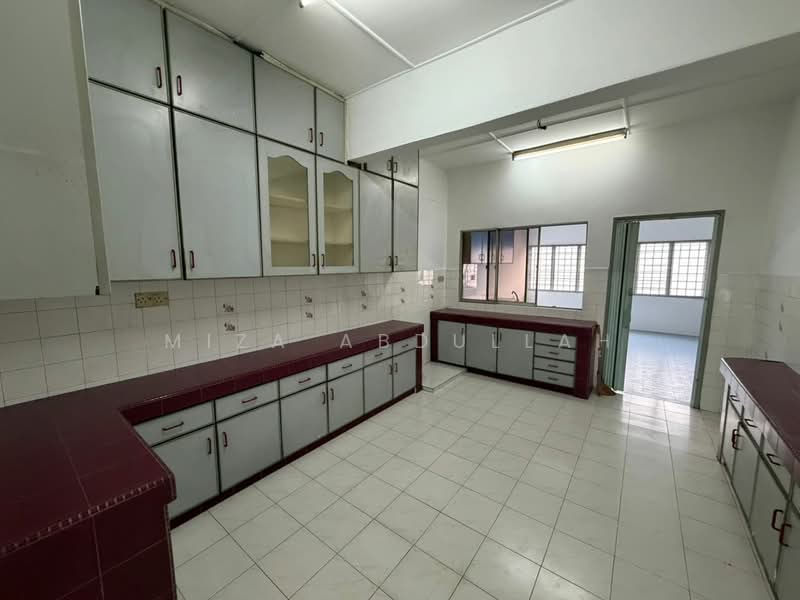 Shop / Office for Rent in BANDAR PUCHONG JAYA (Puchong) - Miza Abdullah - Kitchen - PropertyGuru.com.my