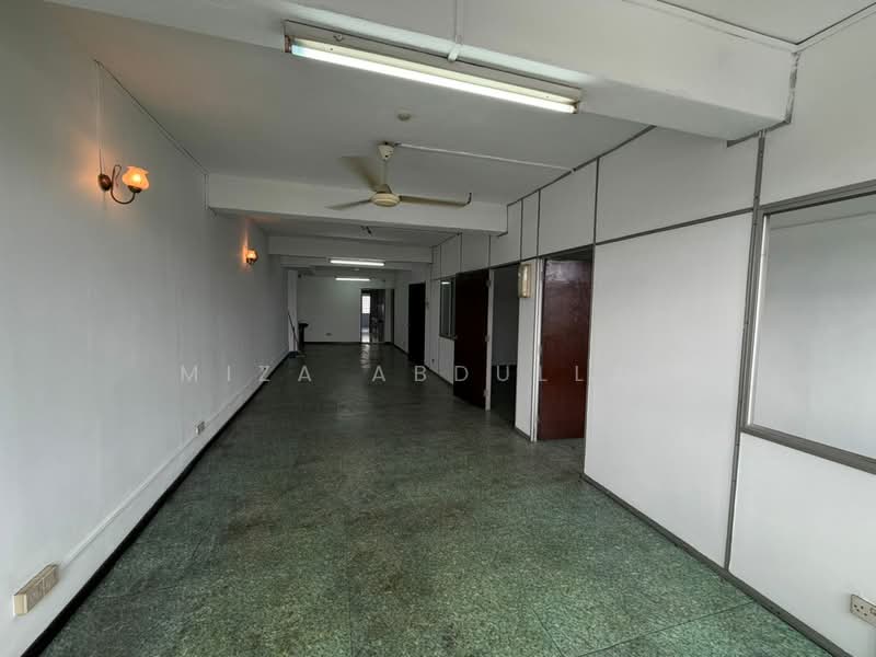 Shop / Office for Rent in BANDAR PUCHONG JAYA (Puchong) - Miza Abdullah - Interior - PropertyGuru.com.my