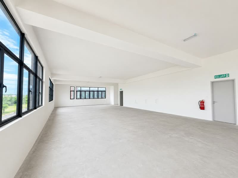 Shop / Office for Rent in Bandar Gamuda Cove (Dengkil) - Fiona Lee - Interior - PropertyGuru.com.my
