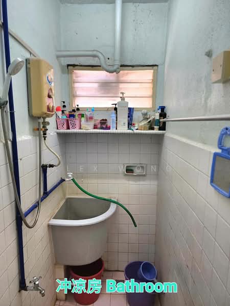 Pangsapuri untuk Dijual di Taman Medan Penaga - Alex Wong - Bathroom - PropertyGuru.com.my