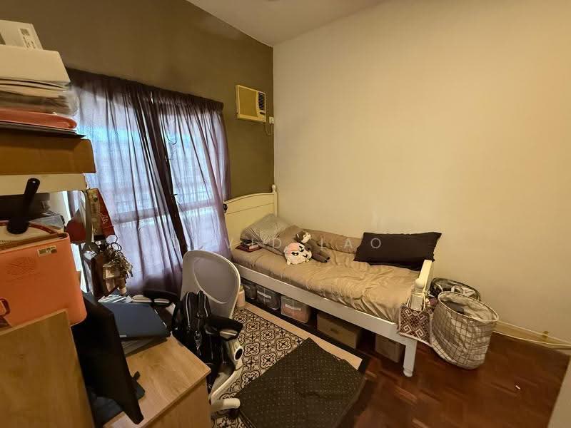 Condominium for Sale at Seri Maya Condominium - David Lao - Bedroom - PropertyGuru.com.my
