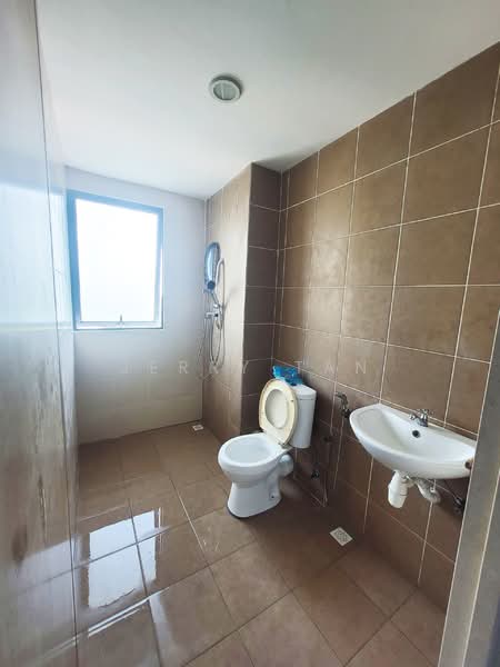 Kondominium untuk Disewa di Ramah Pavilion - Jerry Tan - Bathroom - PropertyGuru.com.my