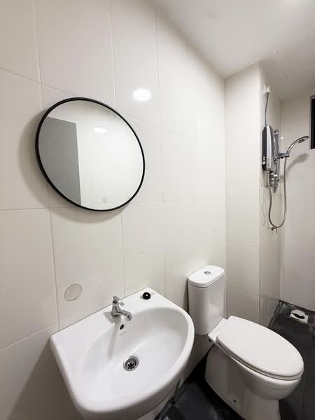 Kondominium untuk Disewa di Ivory Residence - Eiffel Lai - Bathroom - PropertyGuru.com.my