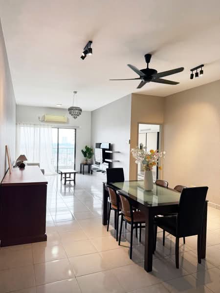 Kondominium untuk Disewa di Ivory Residence - Eiffel Lai - Living Room - PropertyGuru.com.my