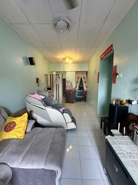 Pangsapuri untuk Dijual di Sri Kenari Apartment - Max Loh - Living Room - PropertyGuru.com.my