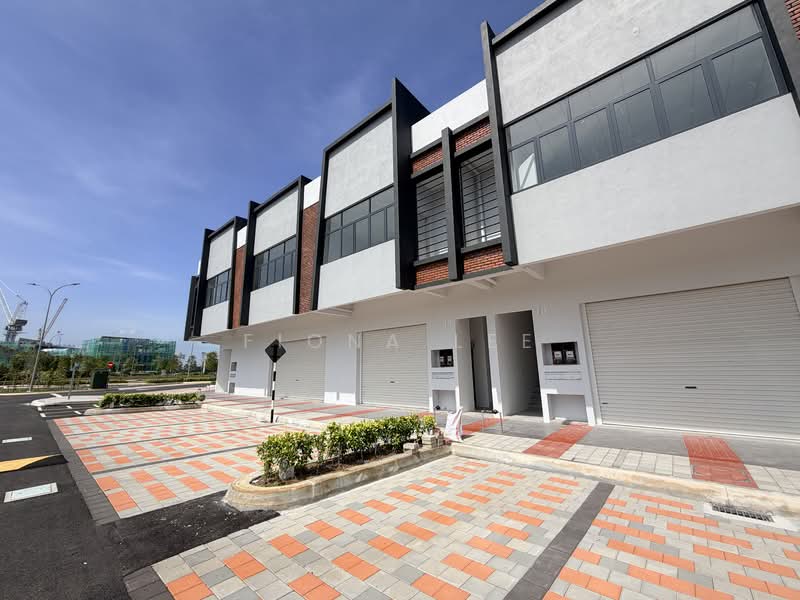 Shop / Office for Rent in Bandar Gamuda Cove (Dengkil) - Fiona Lee - Exterior - PropertyGuru.com.my