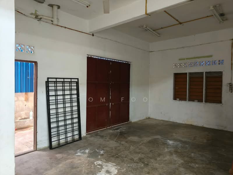 Warehouse for Rent in Kampung Cheras Baru (Ampang) - Tom Foo - Interior - PropertyGuru.com.my