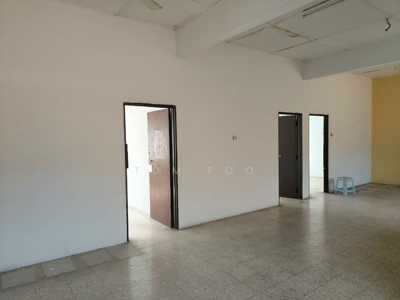 Warehouse for Rent in Kampung Cheras Baru (Ampang) - Tom Foo - Interior - PropertyGuru.com.my