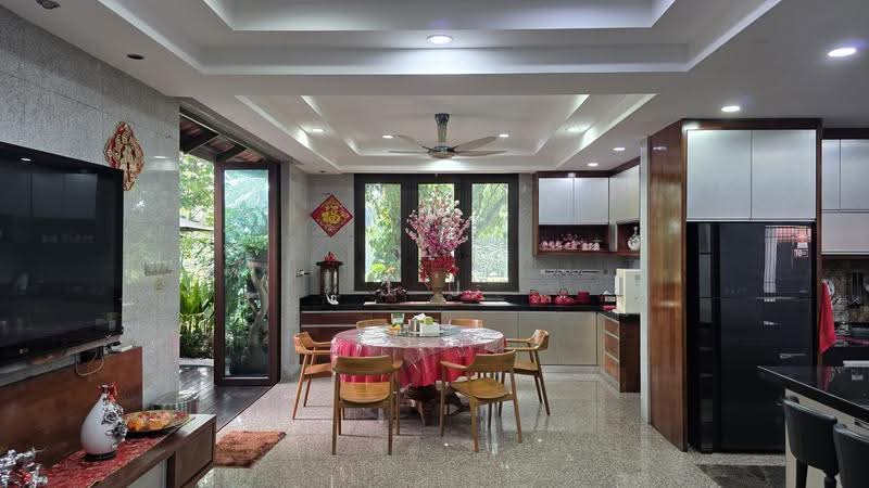 Bungalow House untuk Dijual di Kota Kemuning (Shah Alam) - J J - Kitchen - PropertyGuru.com.my